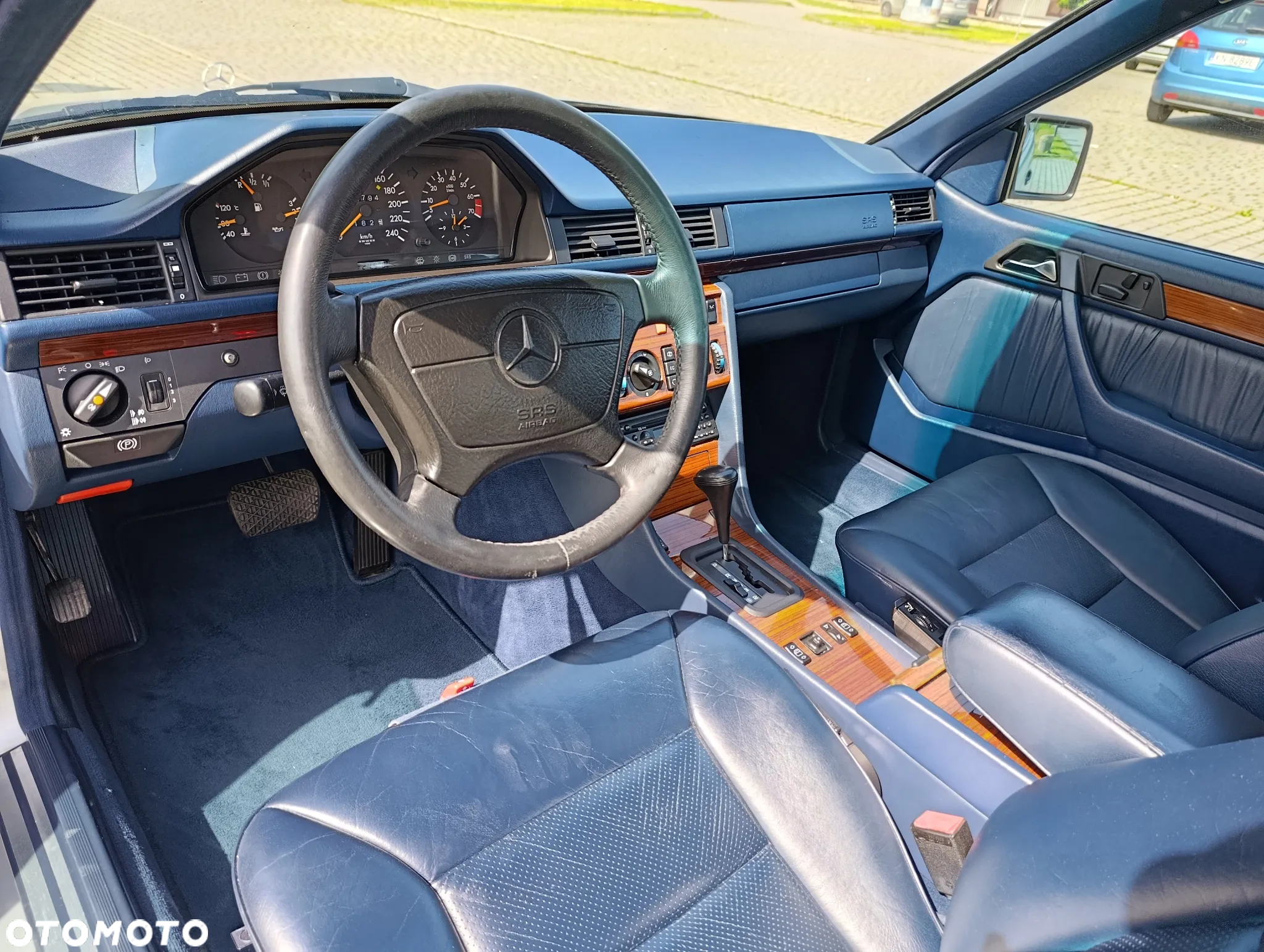 Mercedes-Benz W124 (1984-1993) - 13