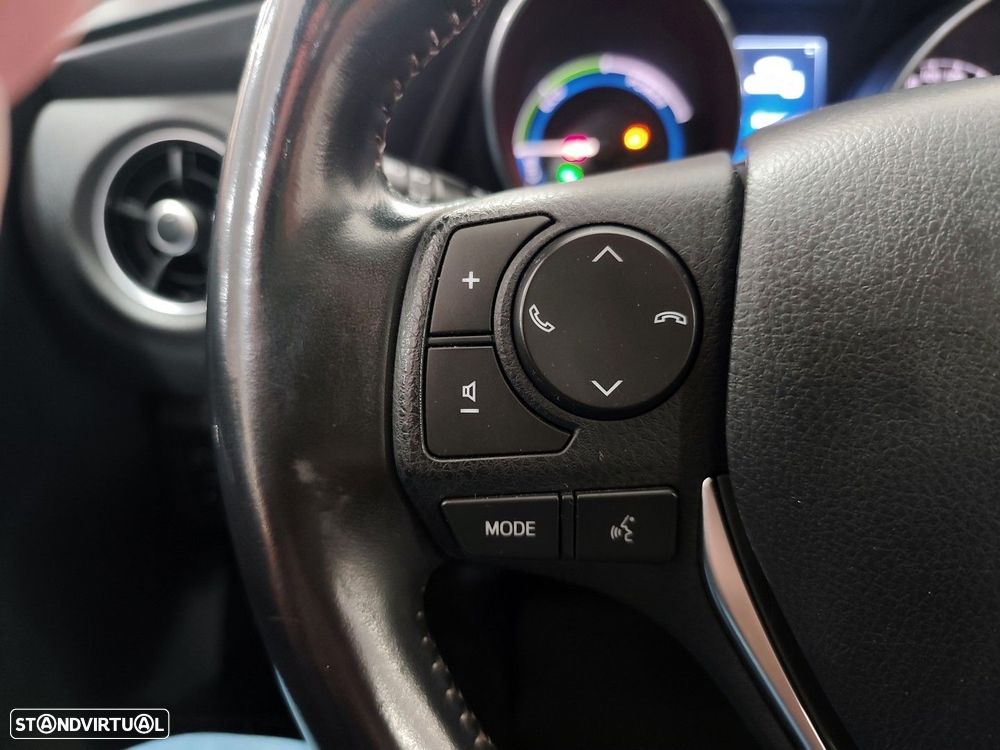 Toyota Auris Touring Sports 1.8 HSD Exclusive+Navi - 20
