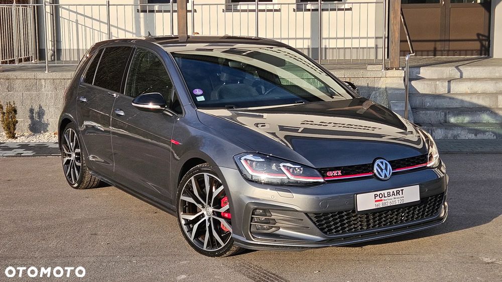 Volkswagen Golf GTI (BlueMotion Technology) DSG Performance