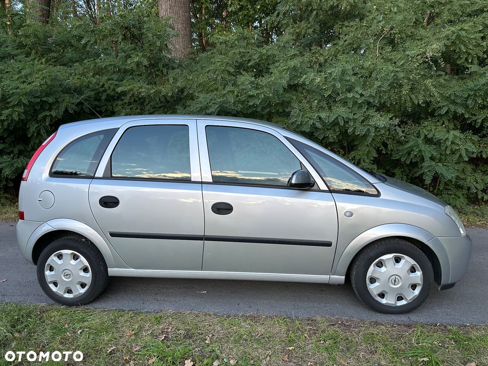 Opel Meriva 1.6 16V Easytronic Cosmo - 24
