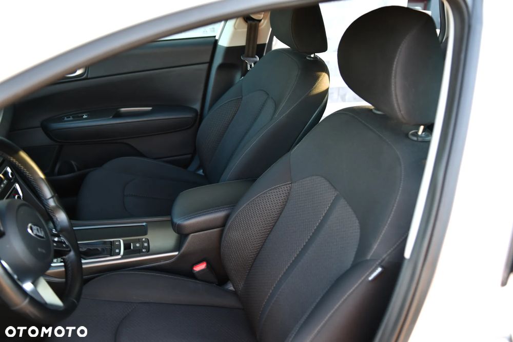 Kia Optima 1.6 T-GDI M DCT - 13