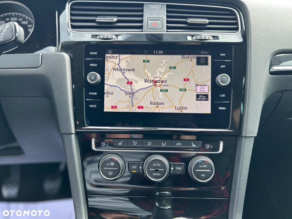 Volkswagen Golf 1.5 TSI BMT Highline - 22