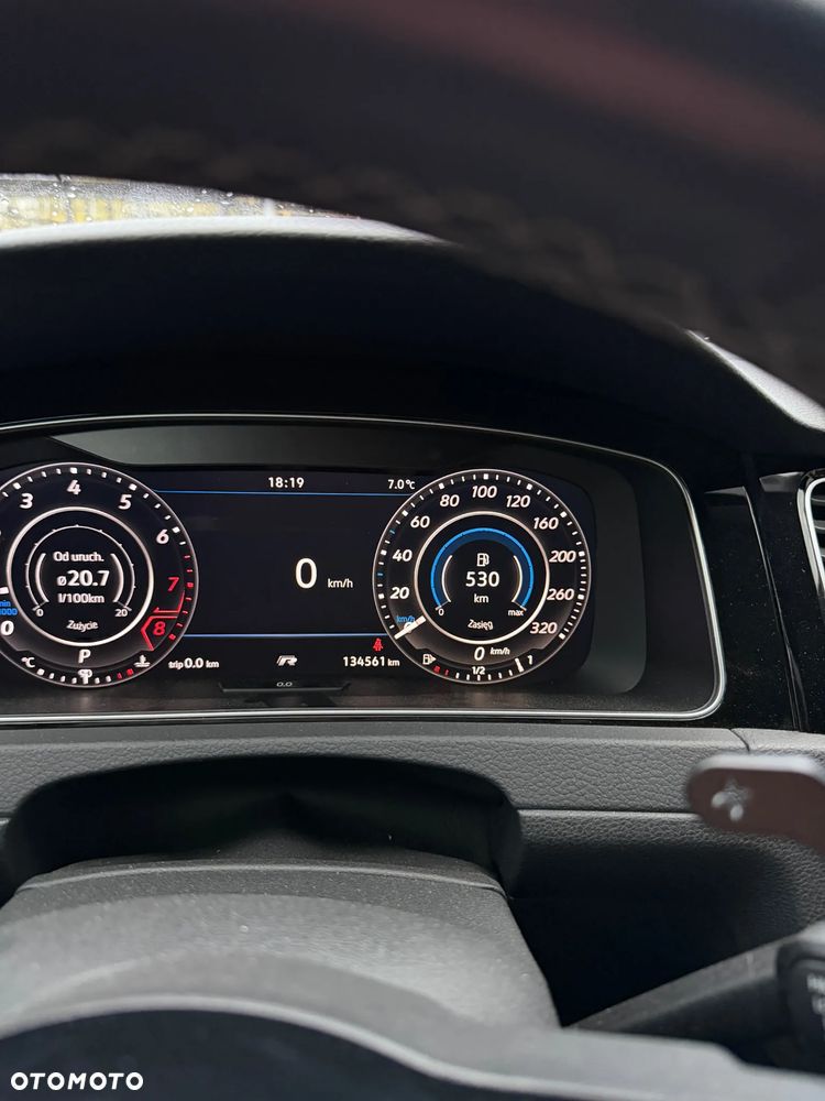 Volkswagen Golf - 15