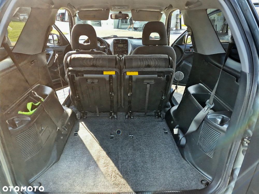 Toyota RAV4 2.0 VVT-i Luna - 17