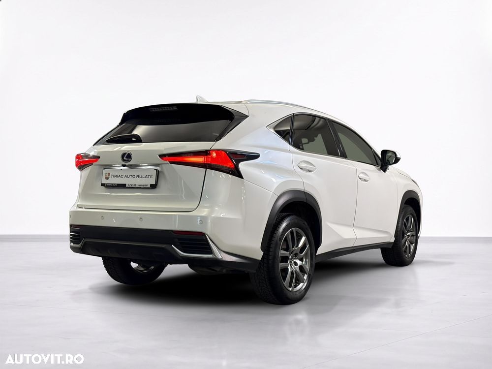 Lexus Seria NX 300h - 6