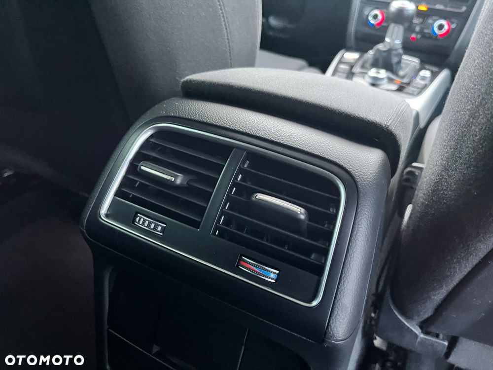 Audi A4 Avant 2.0 TDI ultra DPF Attraction - 40