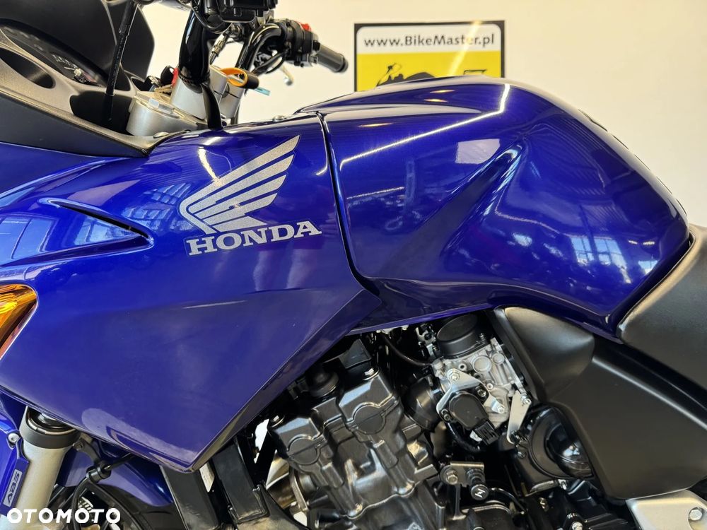 Honda CBF - 22