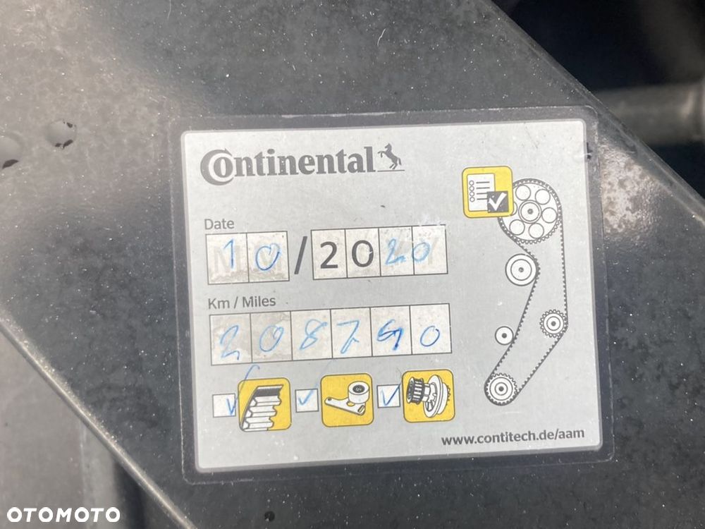 Volkswagen Passat Variant 2.0 TDI BMT Comfortline DSG7 - 9