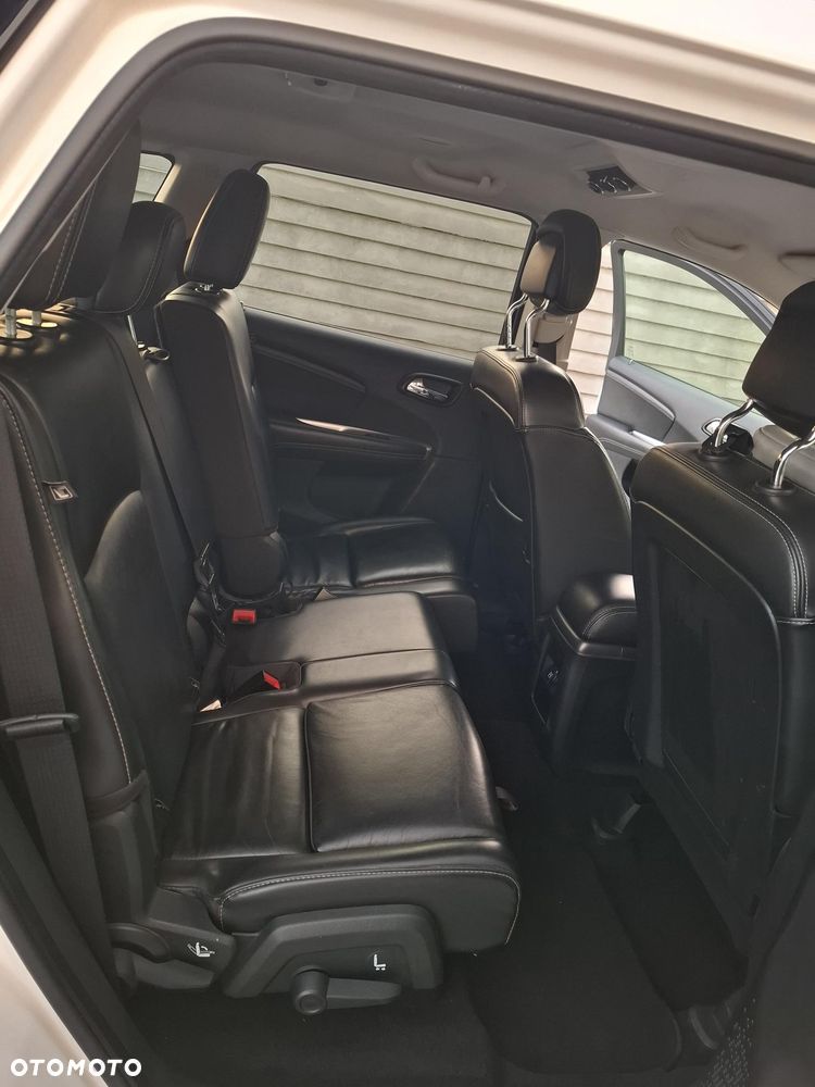 Fiat Freemont 2.0 Multijet 16V DPF Automatik Allrad Black Code - 12