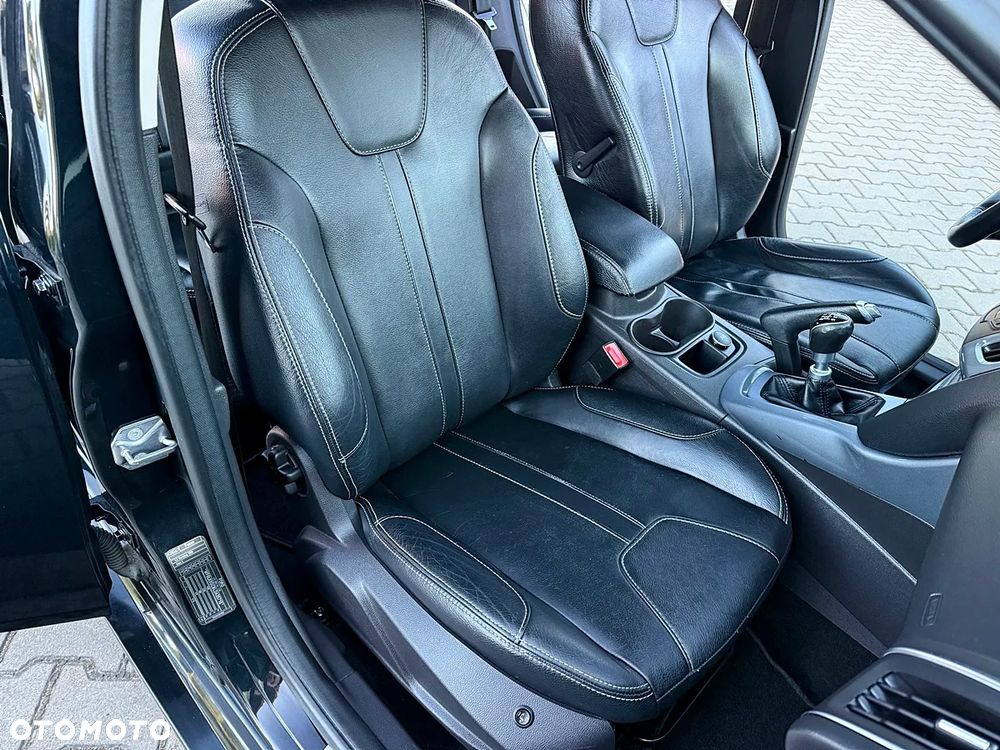 Ford Focus 1.6 TDCi ECOnetic 88g Start-Stopp-System Titanium - 33