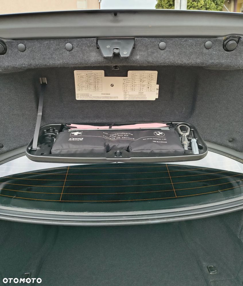 BMW Seria 5 523i Edition Exclusive - 13