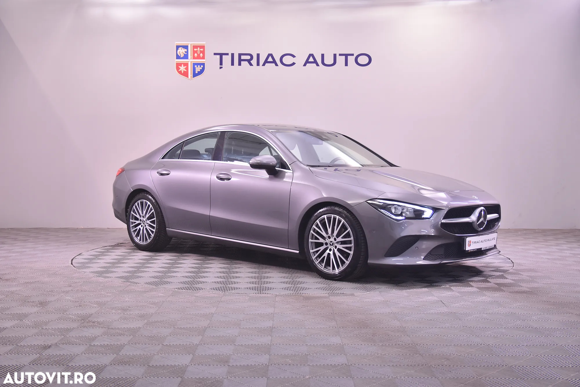 Mercedes-Benz CLA 180 7G-DCT - 8