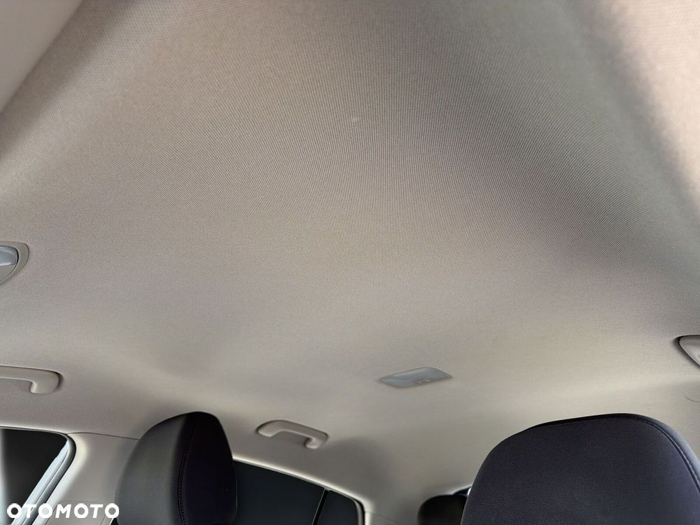 Hyundai IONIQ Hybrid Premium - 33