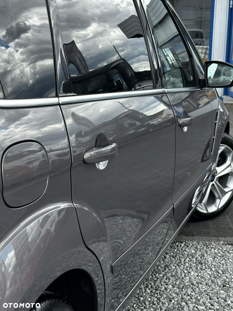 Ford S-Max - 27