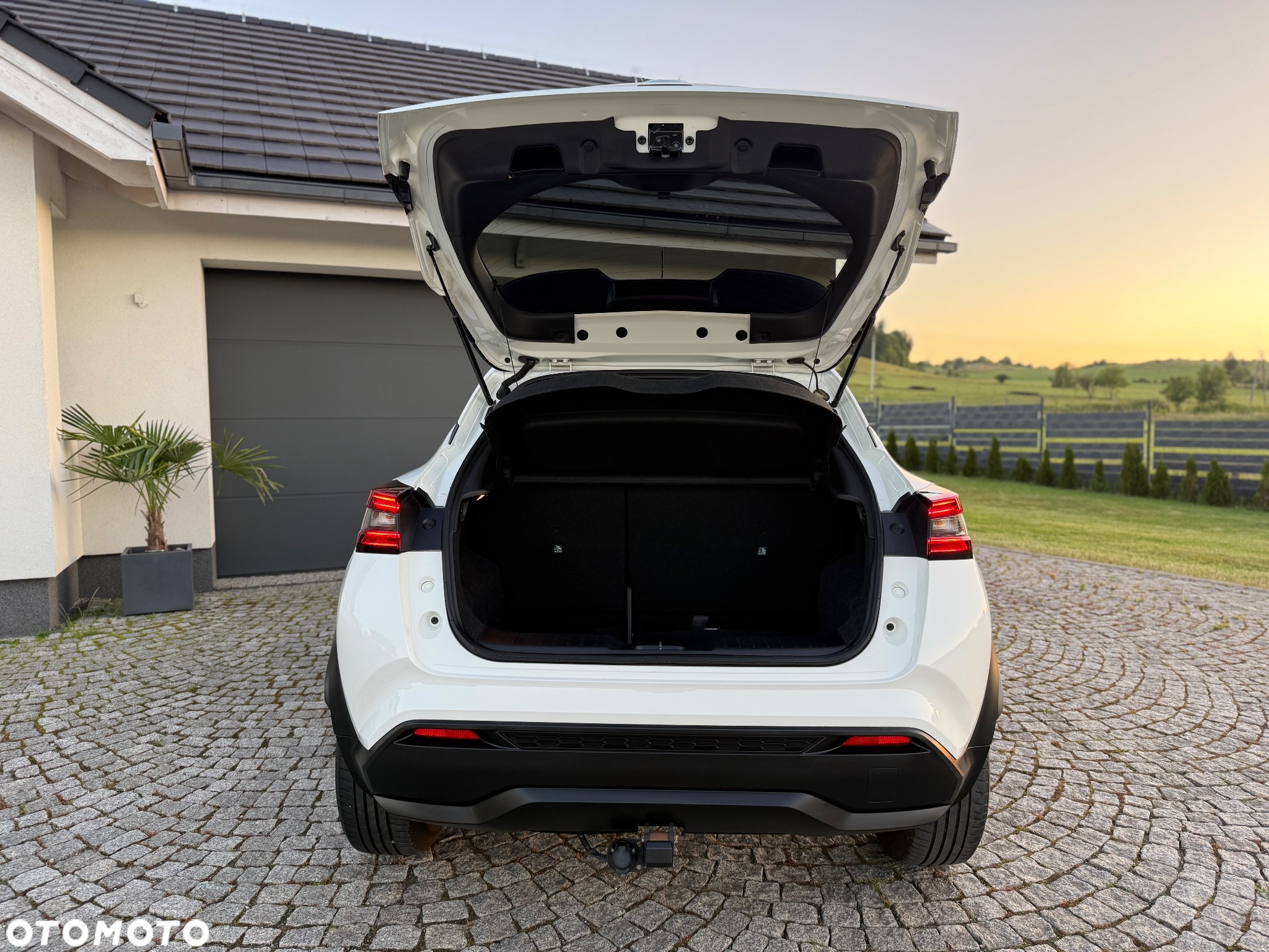 Nissan Juke 1.0 DIG-T Acenta - 34