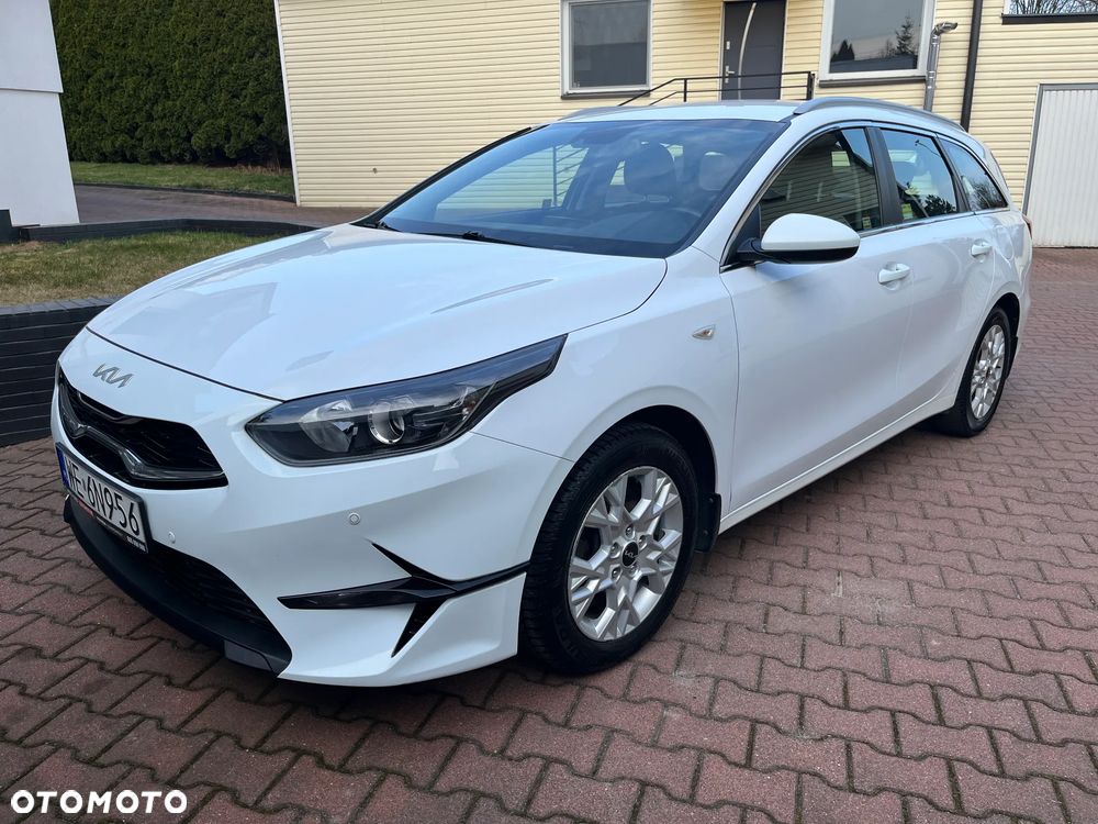 Kia Ceed 1.5 T-GDI M - 4