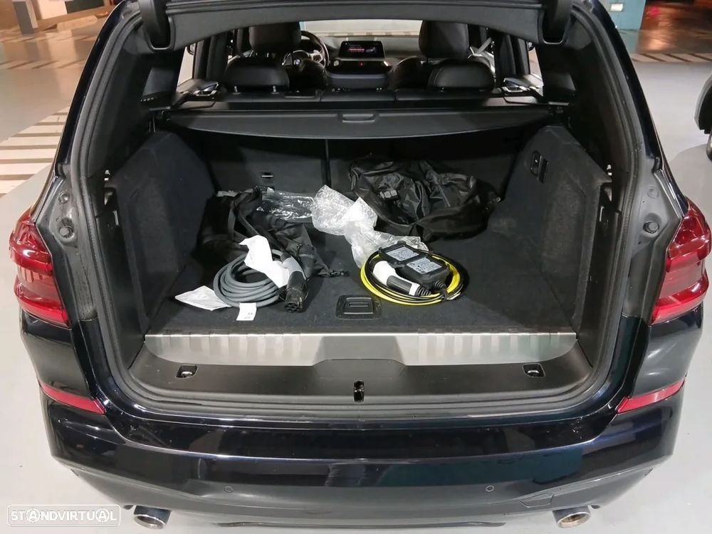 BMW X3 30 e xDrive Pack M - 11