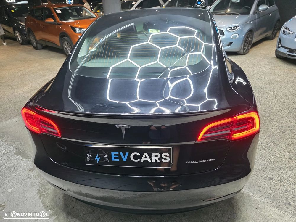 Tesla Model 3 AWD Dual Motor - 23