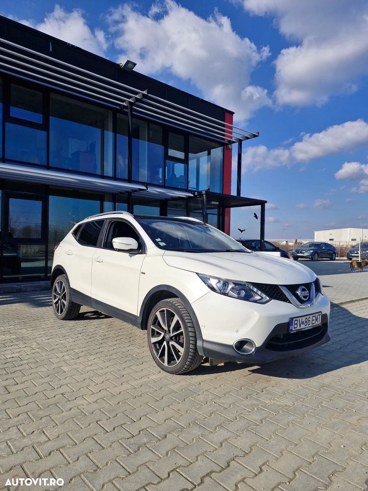 Nissan Qashqai 1.6 DCI TEKNA+ - 1