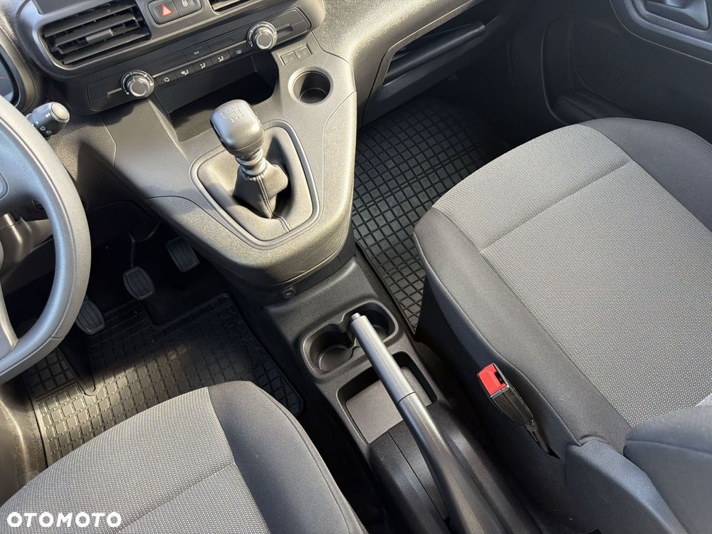 Toyota Proace City Verso Long 1.5 D-4D Combi - 16