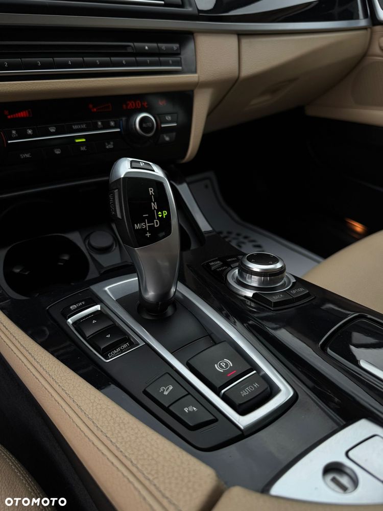 BMW Seria 5 520d xDrive MHEV Business Edition sport - 25