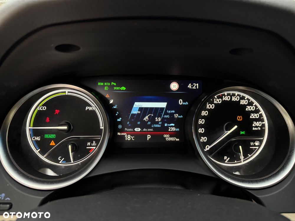 Toyota Camry - 8