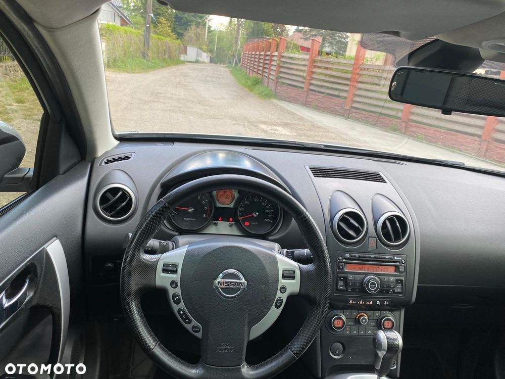 Nissan Qashqai - 11