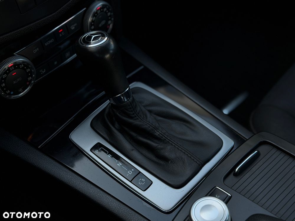 Mercedes-Benz Klasa C 180 Kompressor Automatik Avantgarde - 21