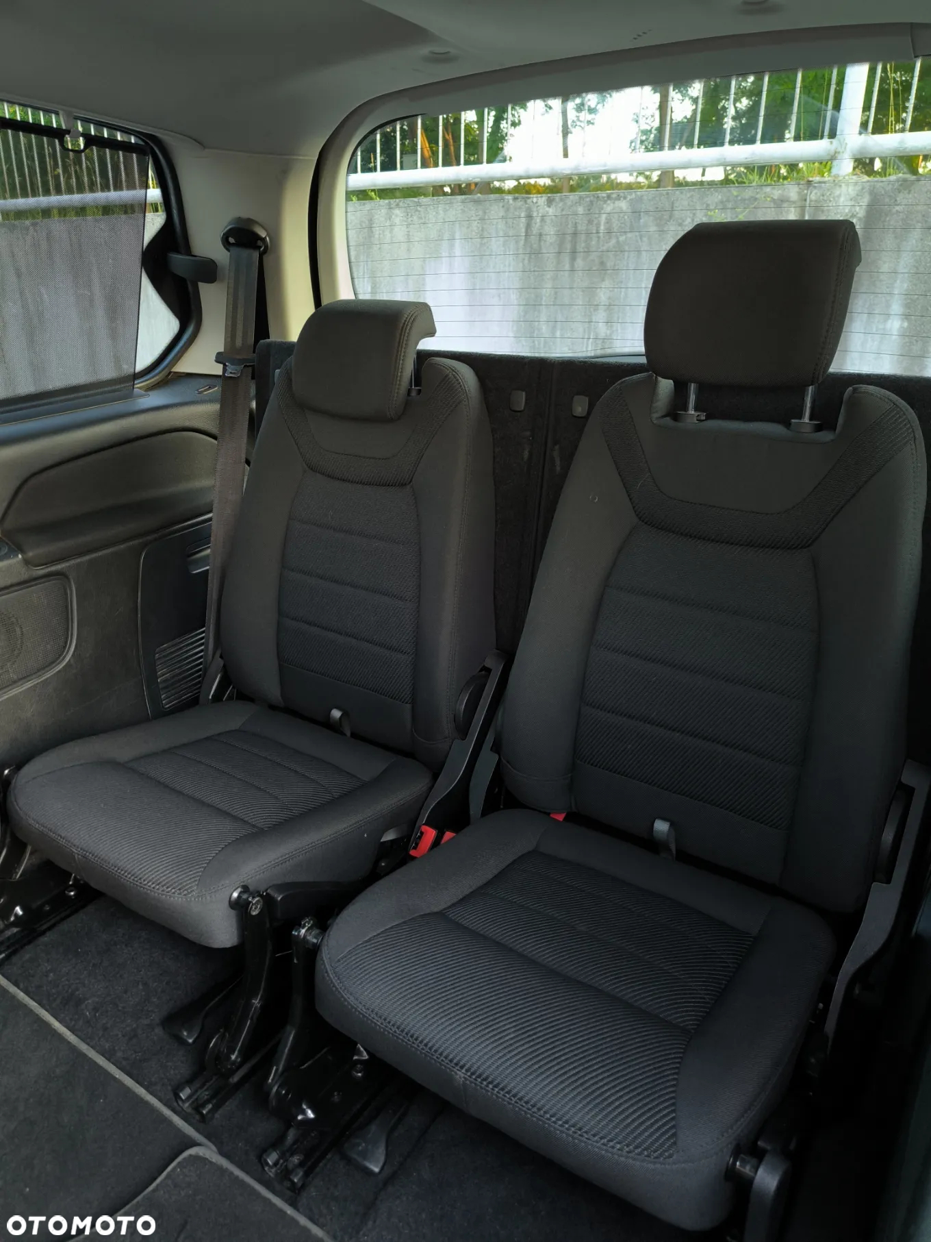 Ford Galaxy 2.0 TDCi Titanium - 13