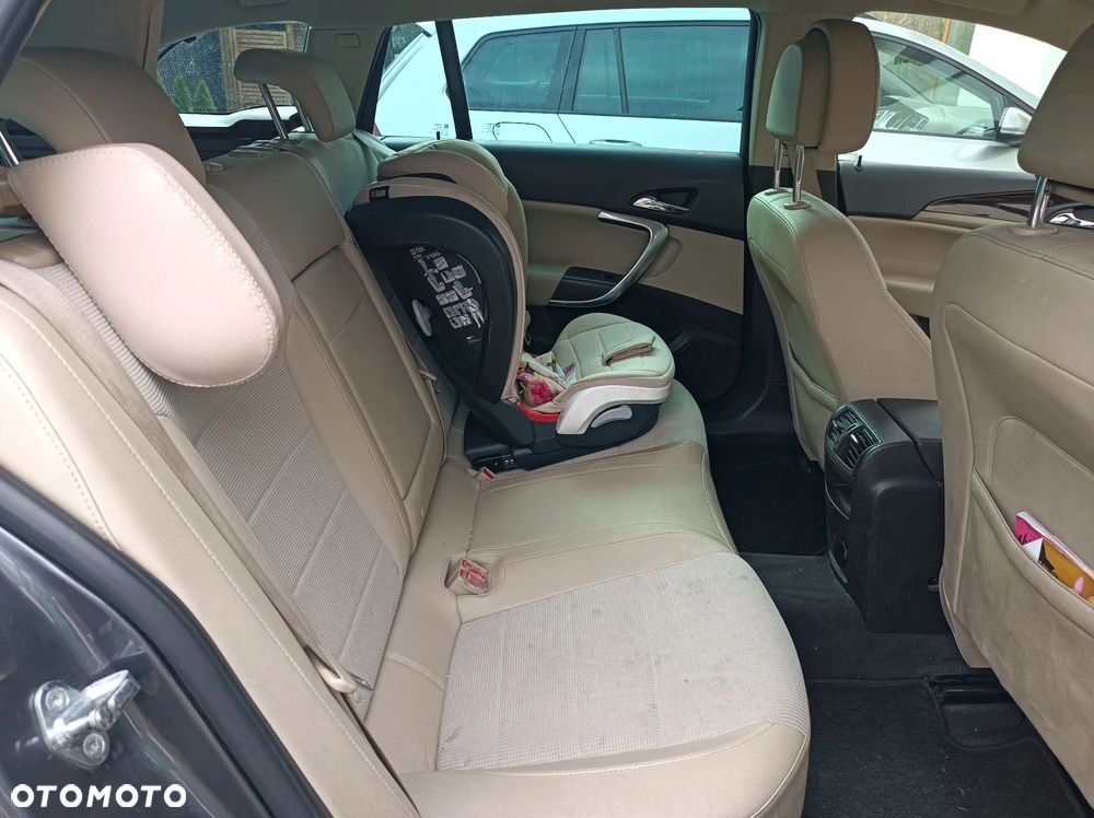 Opel Insignia 2.0 CDTI Cosmo - 11