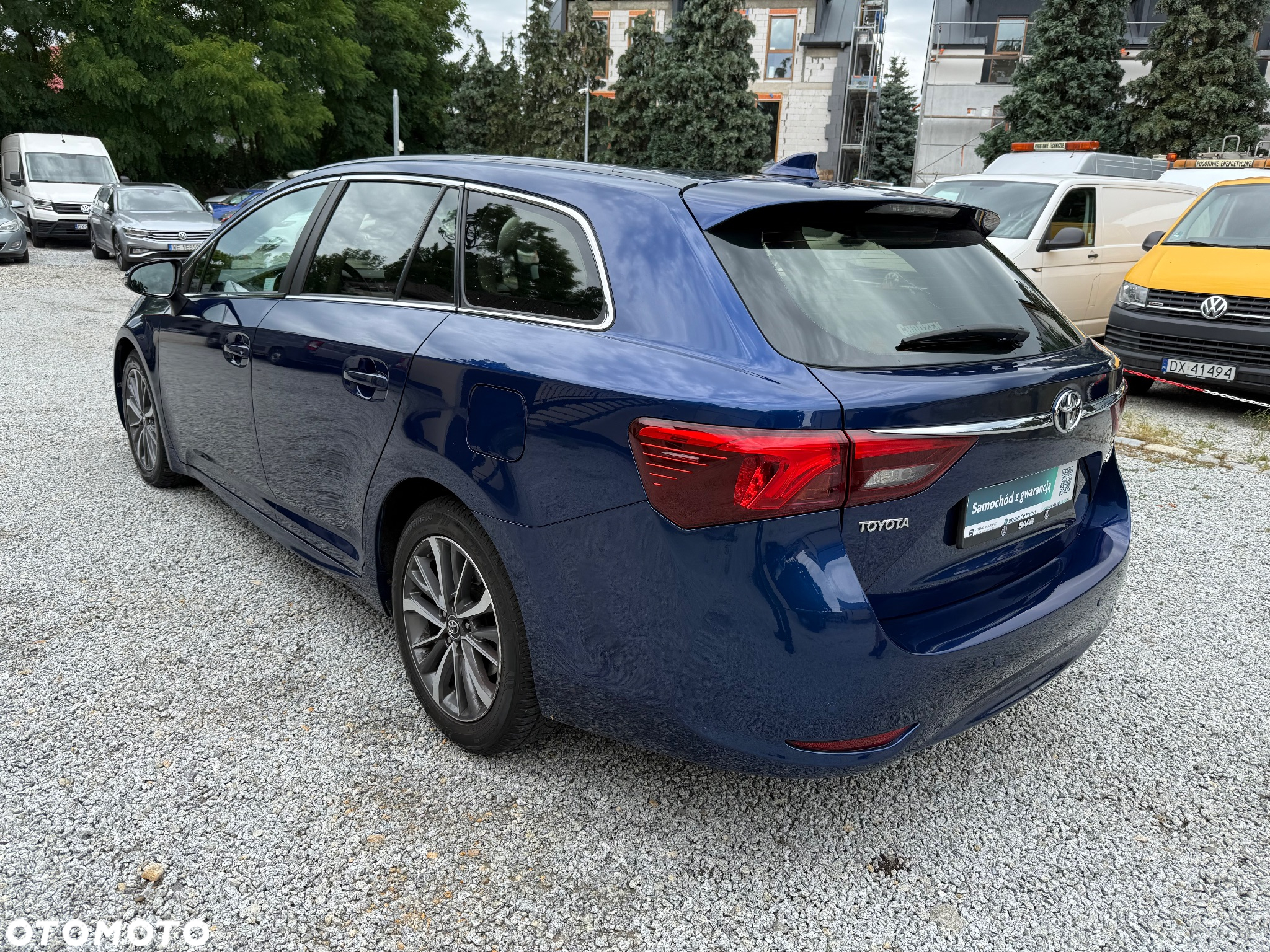 Toyota Avensis 2.0 D-4D Premium - 5