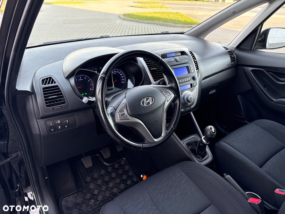 Hyundai ix20 1.4 blue Comfort - 12