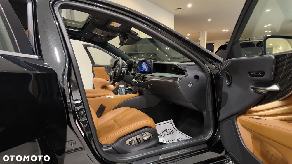 Lexus LS 500h Omotenashi AWD - 33