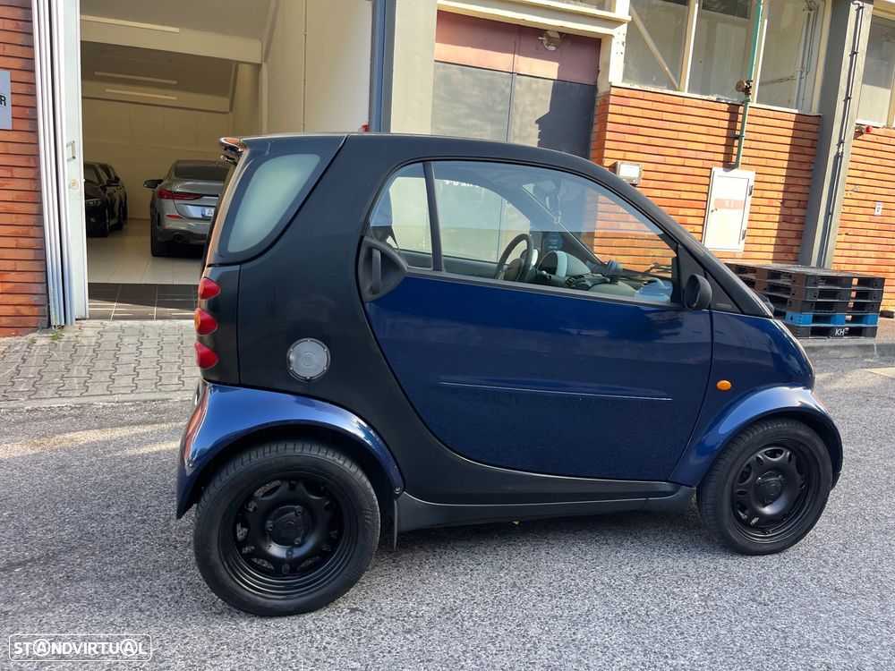 Smart ForTwo Coupé softtouch pure cdi - 11