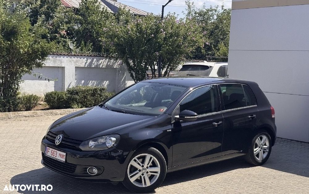 Volkswagen Golf - 2