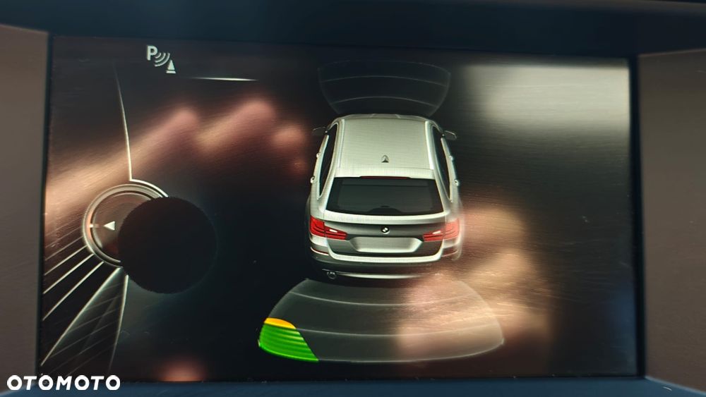 BMW Seria 5 520d Luxury Line - 22