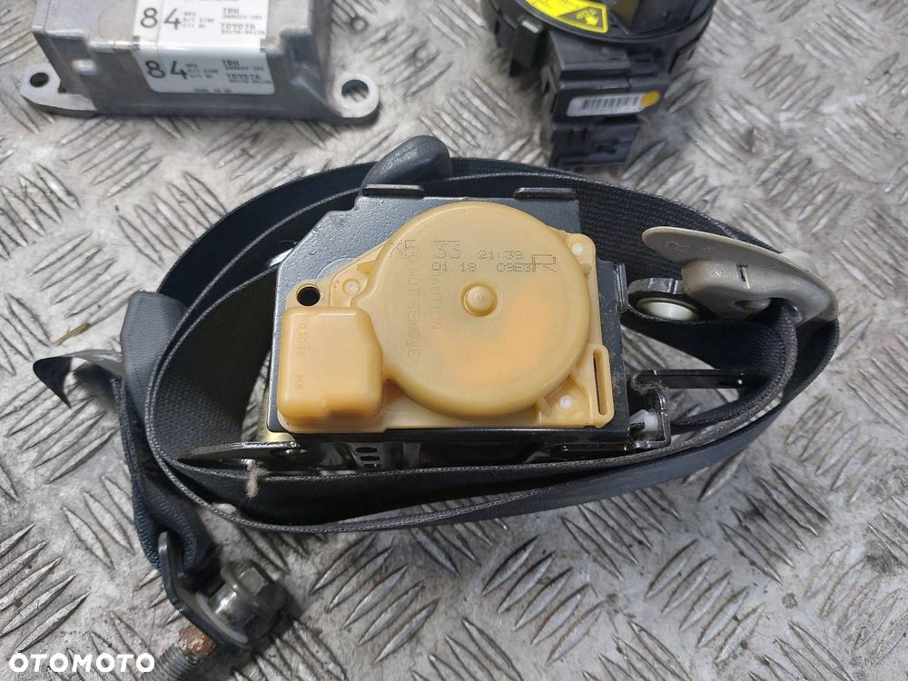 ZESTAW POSTRZAŁOWY KOKPIT DESKA AIRBAG AVENSIS T25 - 6