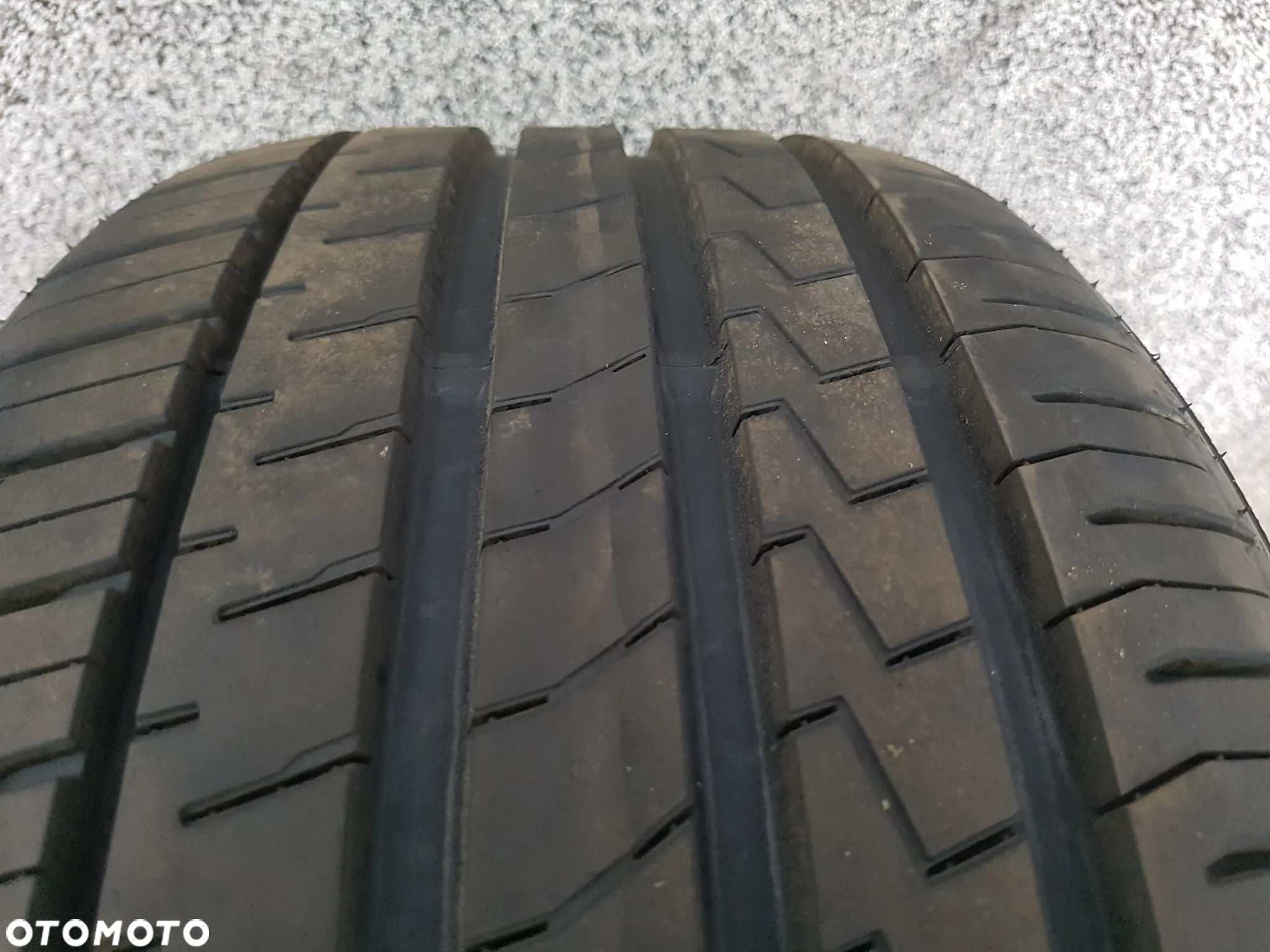 OPONA FALKEN ZEIX ZE310  215/40R17 215/40/17 - 2