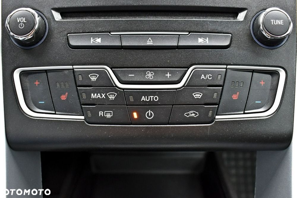 Ford Mondeo 1.5 EcoBoost Trend - 21