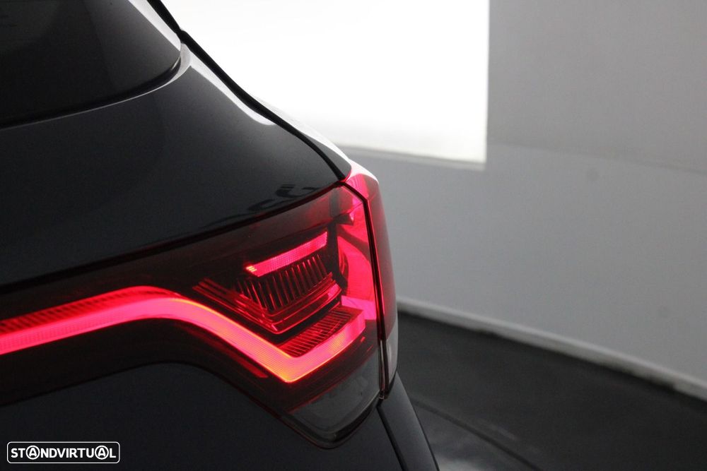 Renault Mégane Sport Tourer 1.6 E-Tech Plug-In Zen - 33