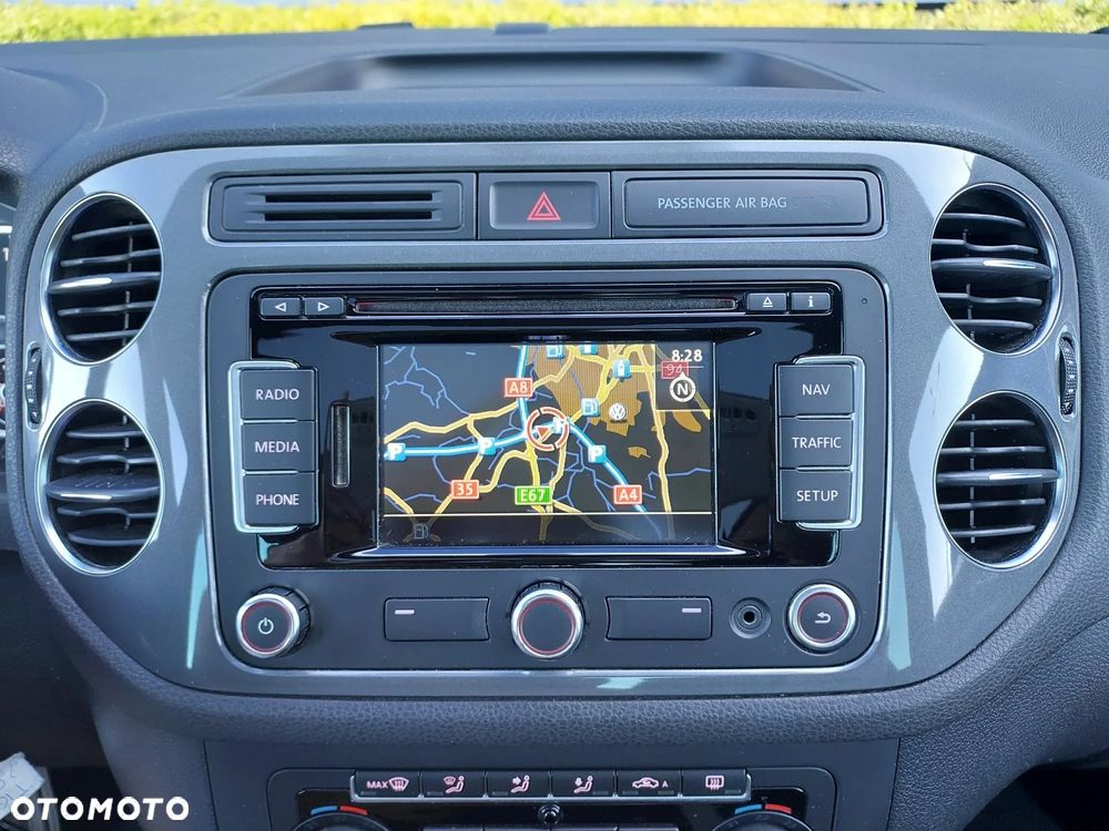 Volkswagen Tiguan 2.0 TDI 4Mot R-Style DSG - 30