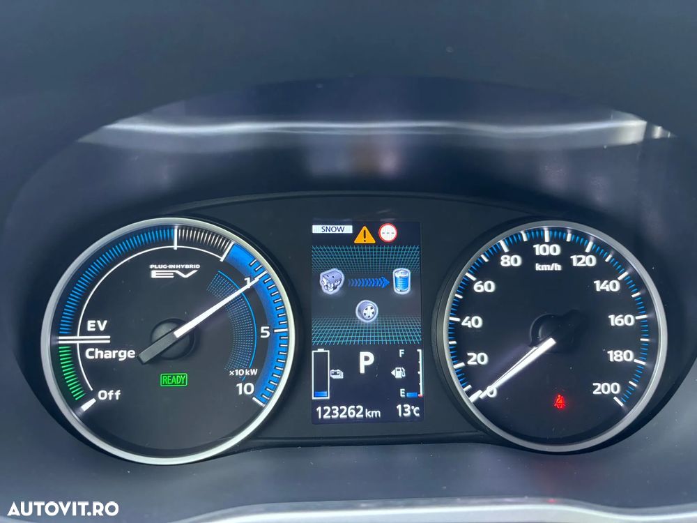 Mitsubishi Eclipse-Cross Plug-In Hybrid 4WD Plus Select - 17