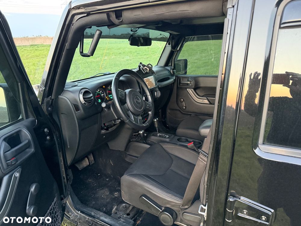 Jeep Wrangler - 18