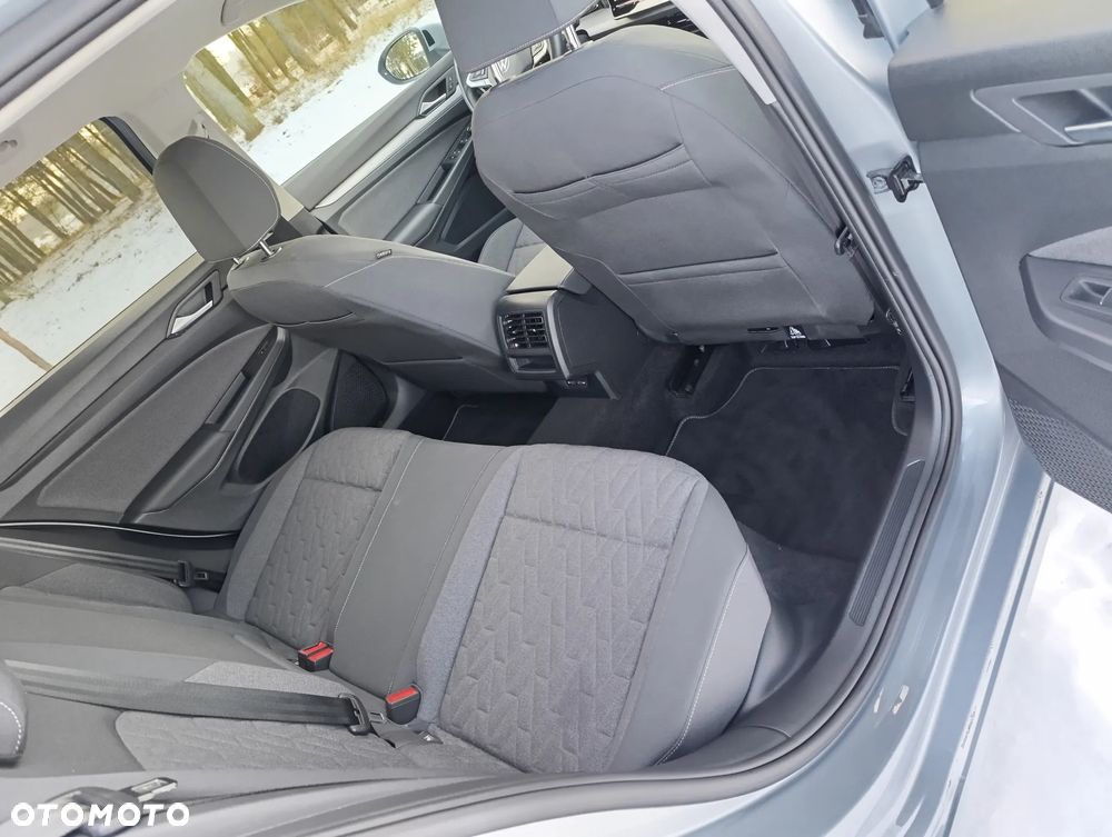 Volkswagen Golf 2.0 TDI SCR DSG Life - 30