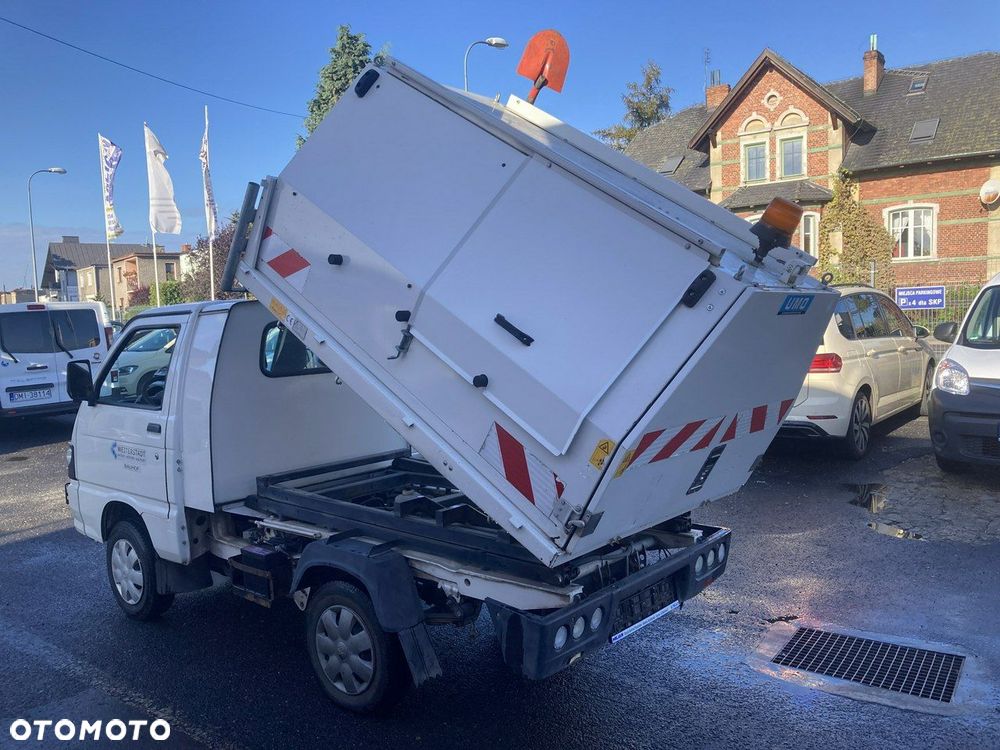 Piaggio Piaggio Porter Śmieciarka Wywrotka 2015 - 15
