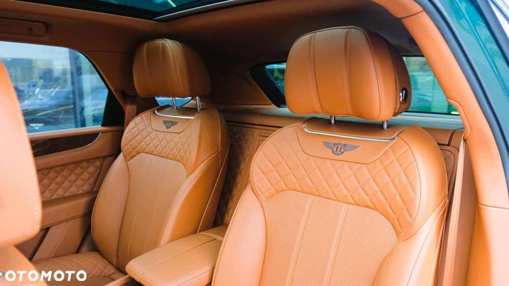 Bentley Bentayga - 29