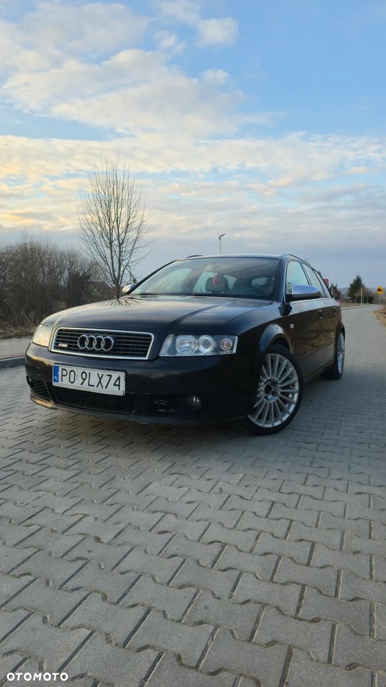 Audi A4 Avant - 1
