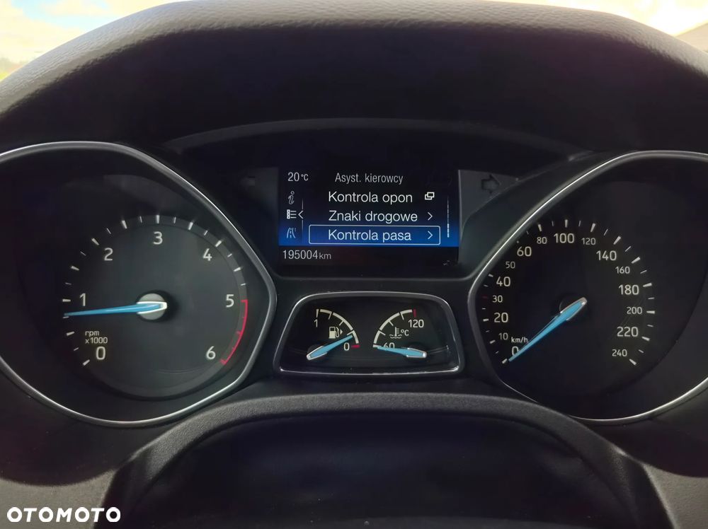 Ford Focus 1.5 TDCi Titanium - 25