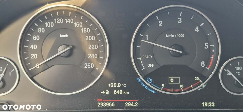BMW Seria 3 318d - 3