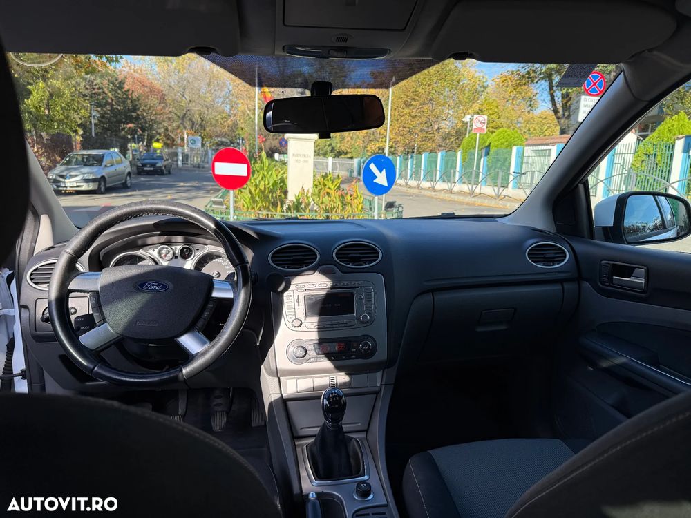 Ford Focus 1.6 TDCi Anniversary - 23